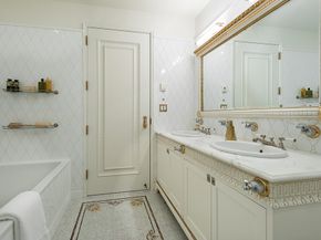 1 Central Park S 1801, New York NY 10019