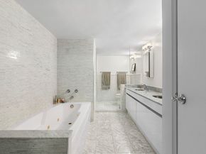 121 West 20th Street 2D, New York NY 10011