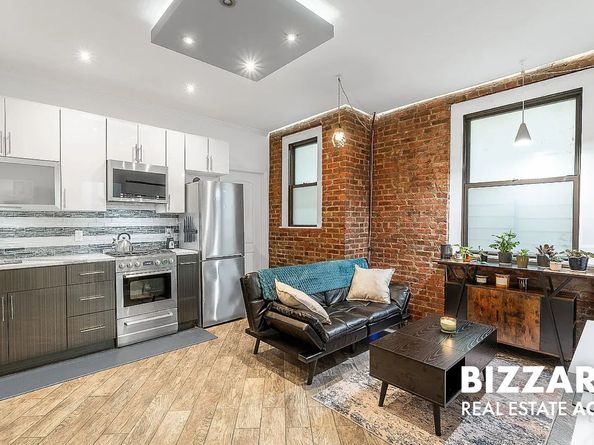 21-16 35th Street 1F, Queens NY 11105