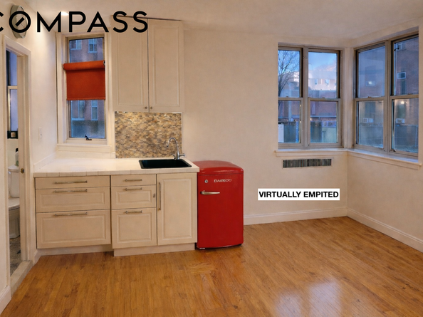120 Bennett Avenue 1H, New York NY 10033