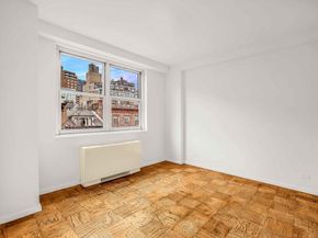 360 West 22nd Street 6L, New York NY 10011