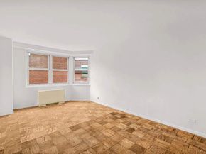 360 West 22nd Street 6L, New York NY 10011