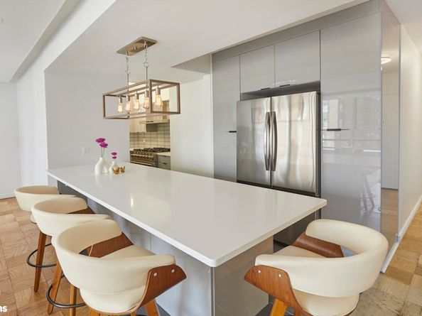 870 United Nations Plaza 8C, New York NY 10017