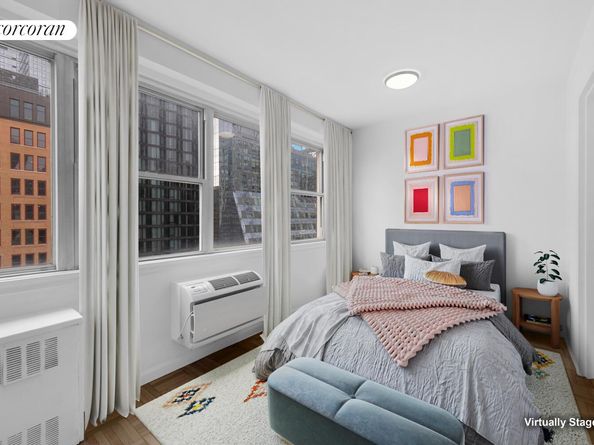 430 West 34th Street 14A, New York NY 10001