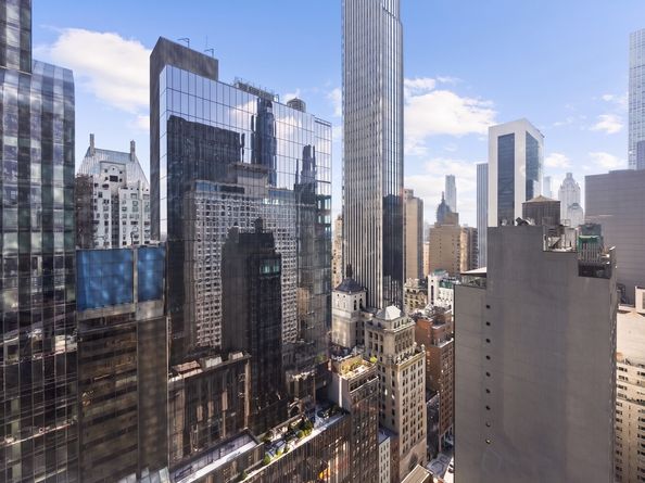 146 West 57th Street 39CD, New York NY 10019