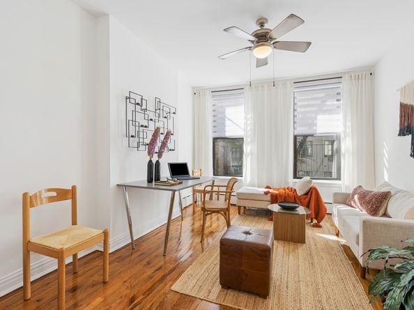 444 West 54th Street 8, New York NY 10019