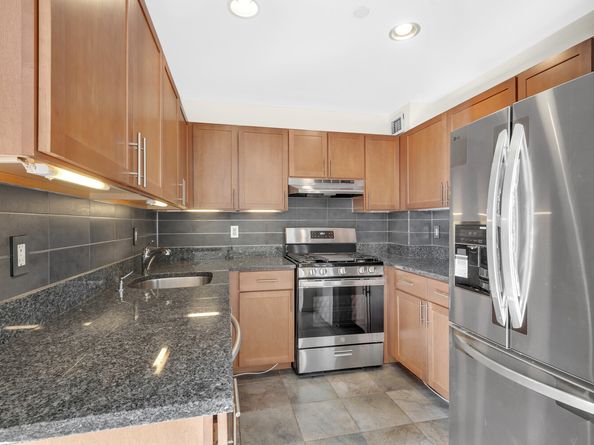 41-02 Queens Boulevard 5E, Queens NY 11104