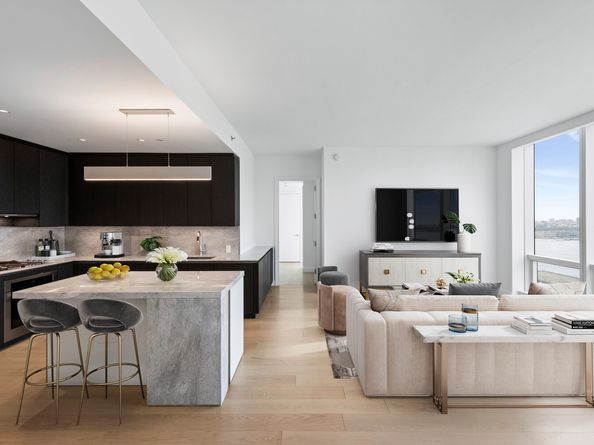 15 Hudson Yards 32G, New York NY 10001