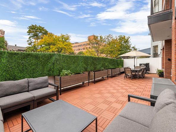46 Kossuth Place 1A, Brooklyn NY 11221