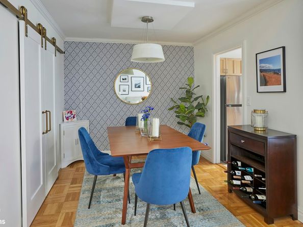 301 East 69th Street 3F, New York NY 10021