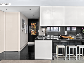 196 6th Avenue 1A, New York NY 10013