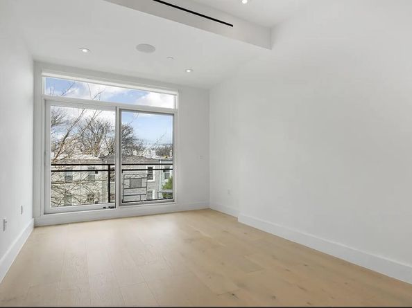 1129 Halsey Street 3R, Brooklyn NY 11207