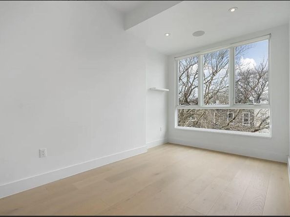 1129 Halsey Street 3R, Brooklyn NY 11207