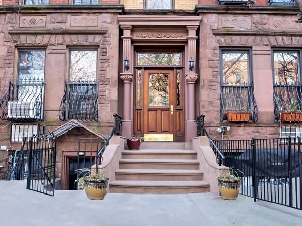 112 1st Place, Brooklyn NY 11231
