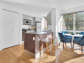 350 West 42nd Street 7K, New York NY 10036
