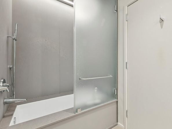 121 East 22nd Street N603, New York NY 10010