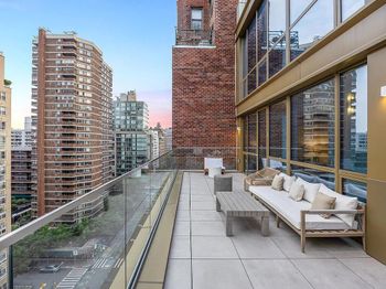 250 East 25th Street