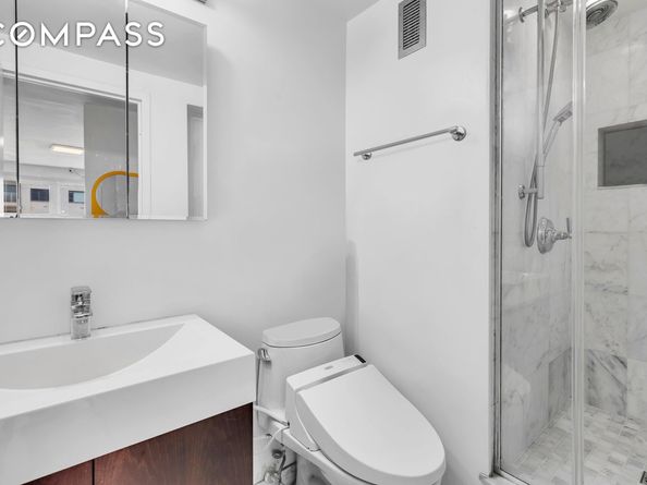 300 East 59th Street 2601, New York NY 10022