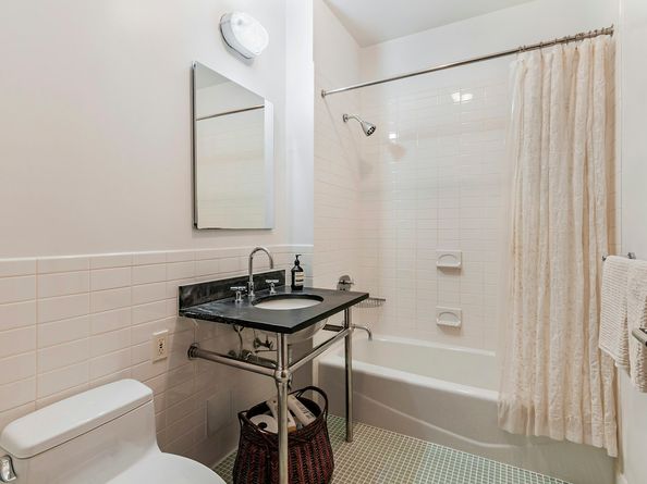 70 Washington Street 8K, Brooklyn NY 11201