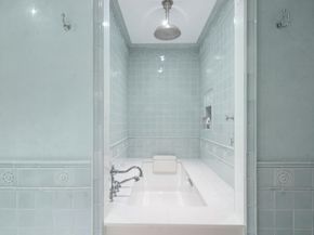 415 East 54th Street 25GG, New York NY 10022