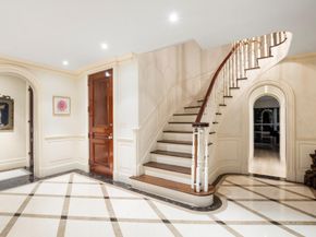 415 East 54th Street 25GG, New York NY 10022