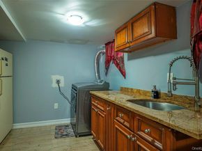112-28 200th Street, Queens NY 11412