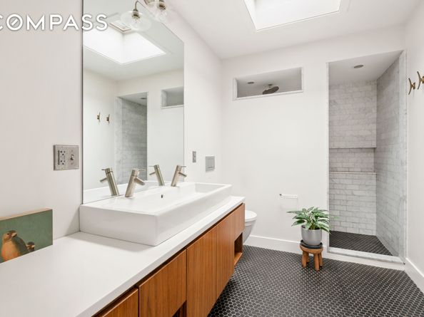 203 Huntington Street, Brooklyn NY 11231