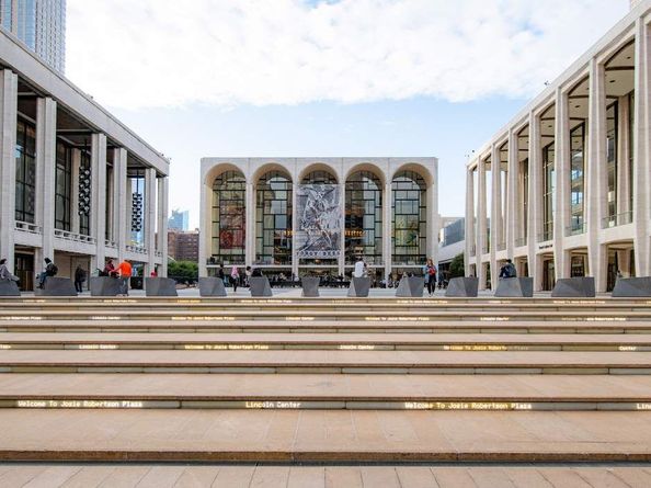 2025 Broadway 18D, New York NY 10023