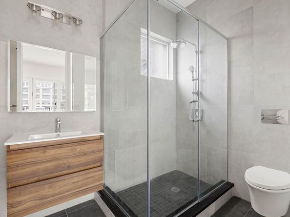 503 Clinton Avenue 4A, Brooklyn NY 11238