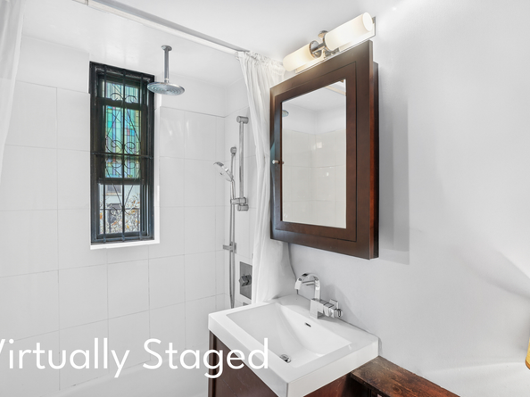 349 East 49th Street 5K, New York NY 10017