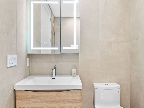 247 18th Street 3, Brooklyn NY 11215