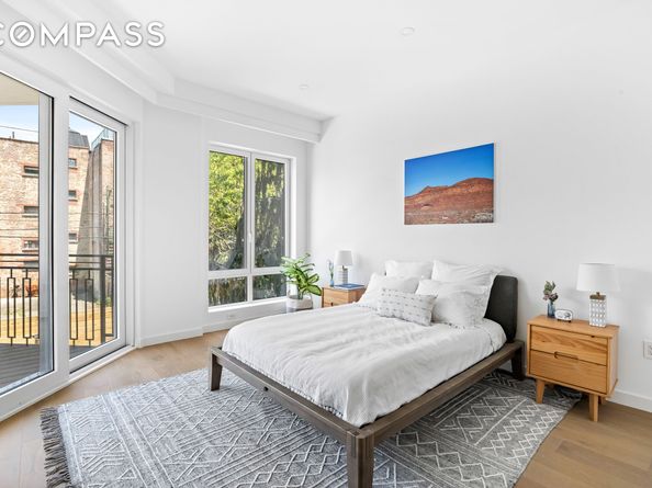 247 18th Street 3, Brooklyn NY 11215