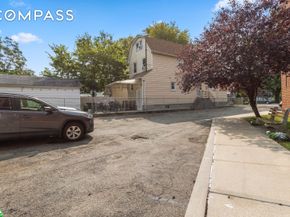 68-15 Selfridge Street 6A, Queens NY 11375