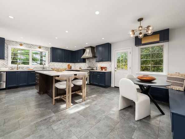 4725 Independence Avenue, Bronx NY 10471