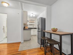 415 Argyle Road 4W, Brooklyn NY 11218