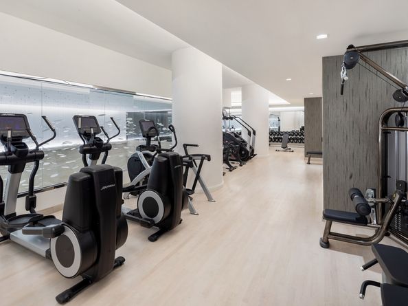 138 East 50th Street 63, New York NY 10022