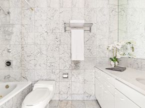 146 West 57th Street 44F, New York NY 10019