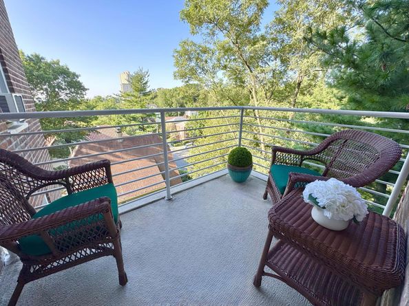 3135 Johnson Avenue 10C, Bronx NY 10463