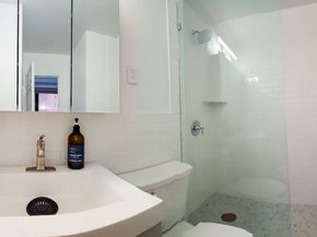 225 East 36th Street 1A, New York NY 10016