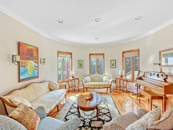 1265 86th Street, Brooklyn NY 11228