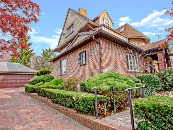 1265 86th Street, Brooklyn NY 11228