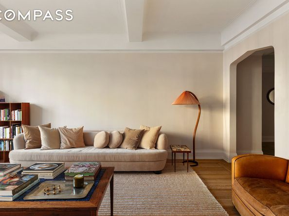 44 Gramercy Park N 15D, New York NY 10010