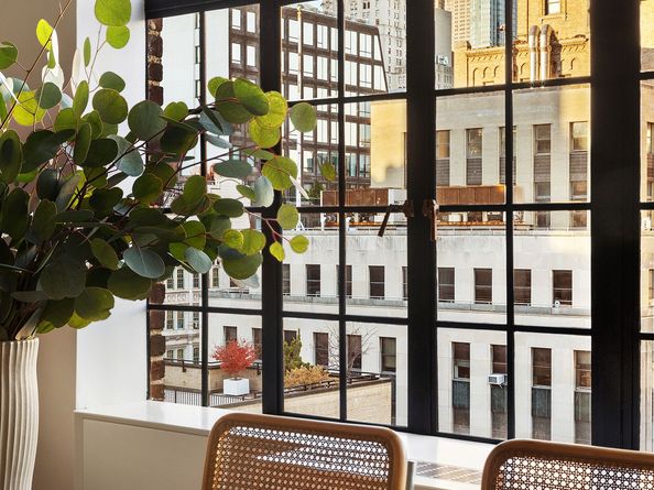 44 Gramercy Park N 15D, New York NY 10010