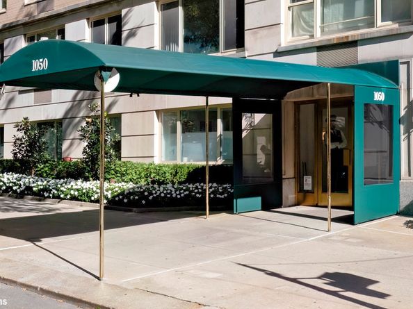 1050 5th Avenue 15C, New York NY 10028