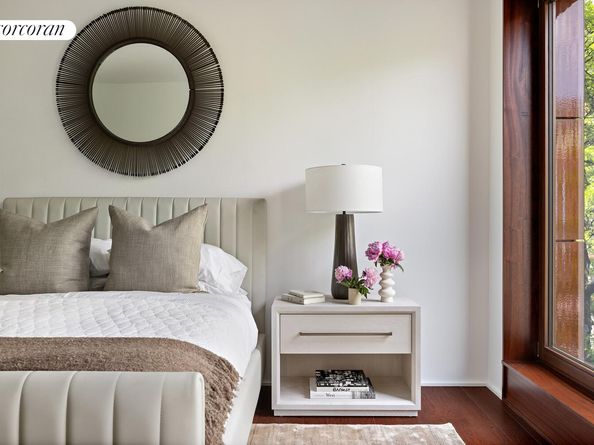 83 Thompson Street 5, New York NY 10012