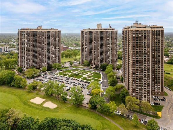 269-10 Grand Central Parkway 30N, Queens NY 11005