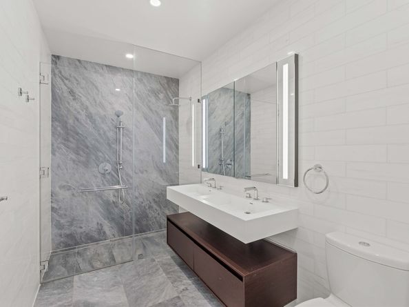 287 East Houston Street 8A, New York NY 10002