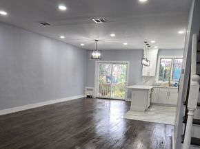 2713 Ave Y 1, Brooklyn NY 11235