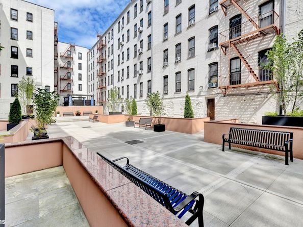 209 West 118th Street 5K, New York NY 10026