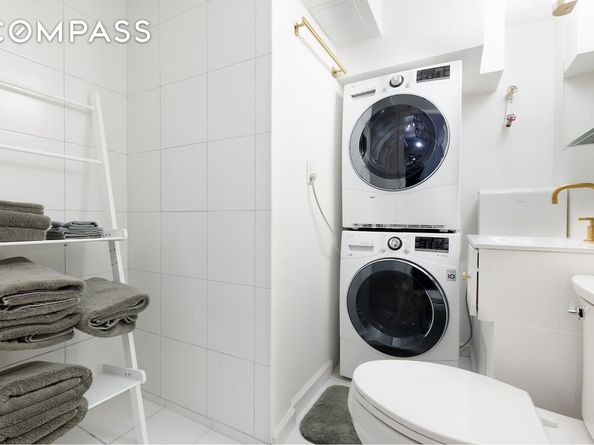 59 West 88th Street BF, New York NY 10024